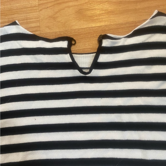 Talbots Keyhole Tee - Picture 5 of 5